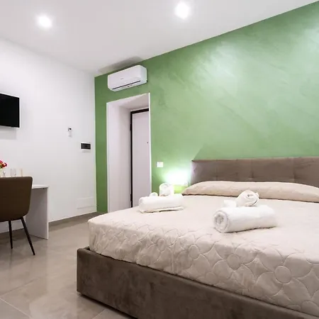 Napul'e Pensionat 4*